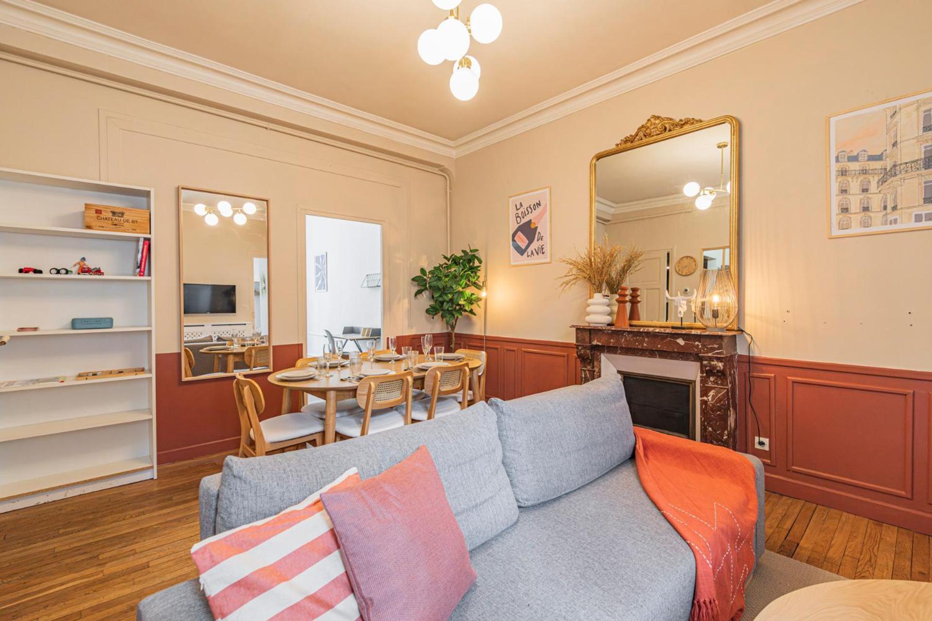 L'Haussmannien - Spacieux 4 Chambres - Centre - Gare ランス エクステリア 写真